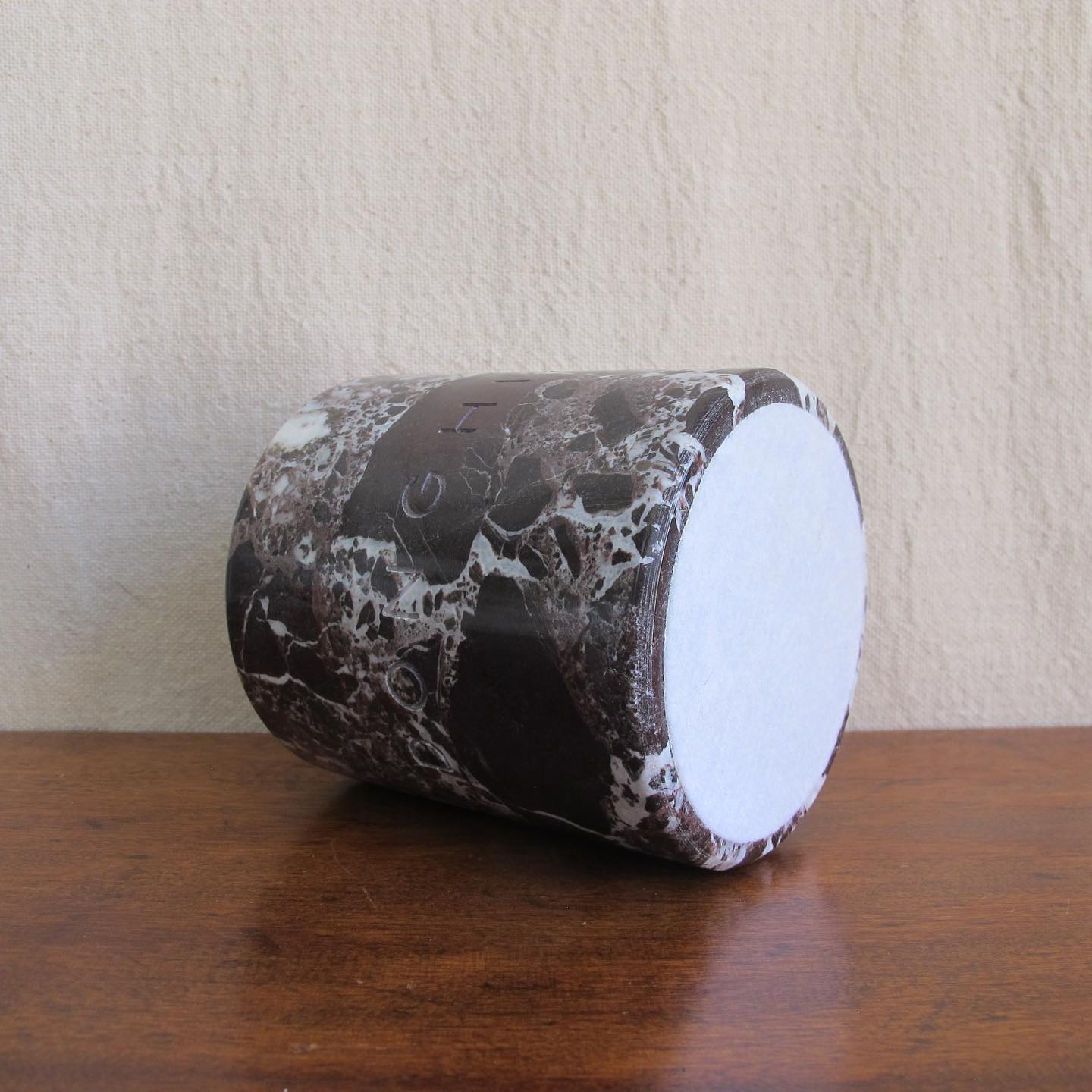 Marble vessel by DONGHIA of very fine specimen marble 1970s 1980s Angelo Donghia
