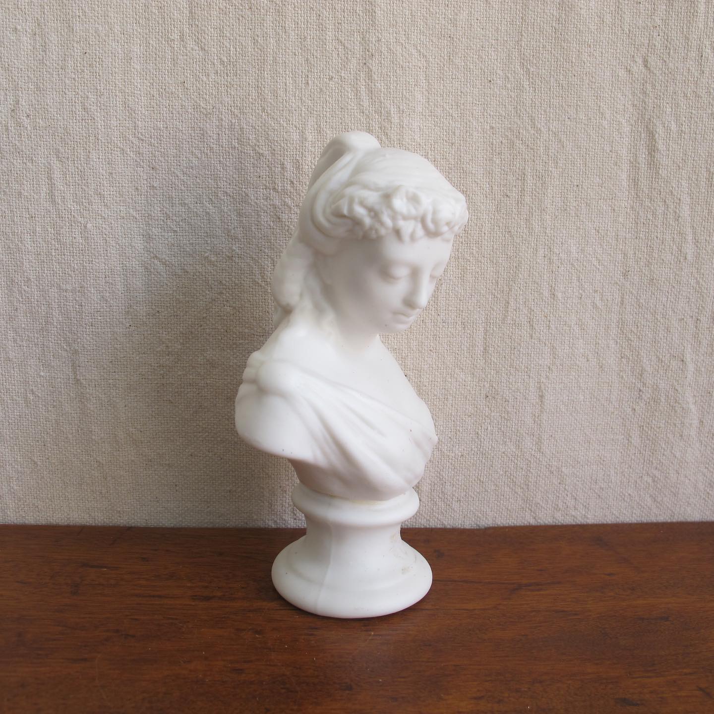 Young Victoria Parian bust, 19th century antique