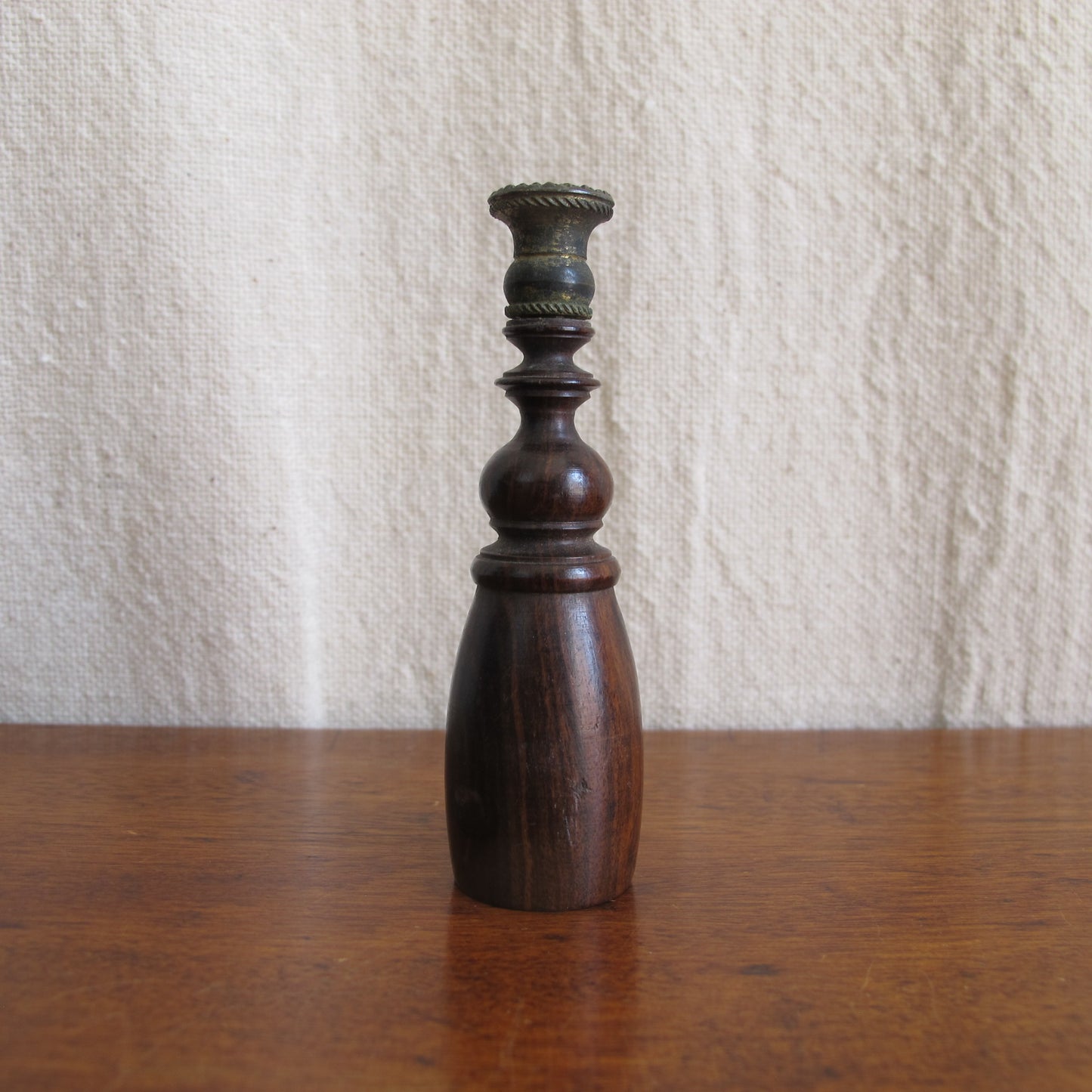 Wax or wafer seal with turned rosewood or lignum vitae handle and crosshatch pattern, c. 1800 vintage antique
