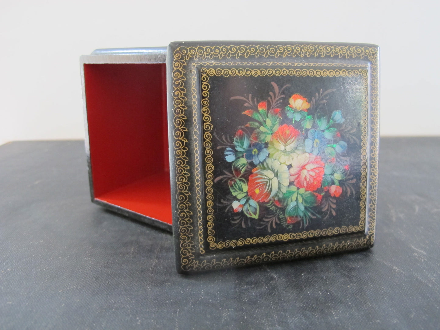 Russian Lacquer Box Signed and Dated 1992 1990s Flowers Floral