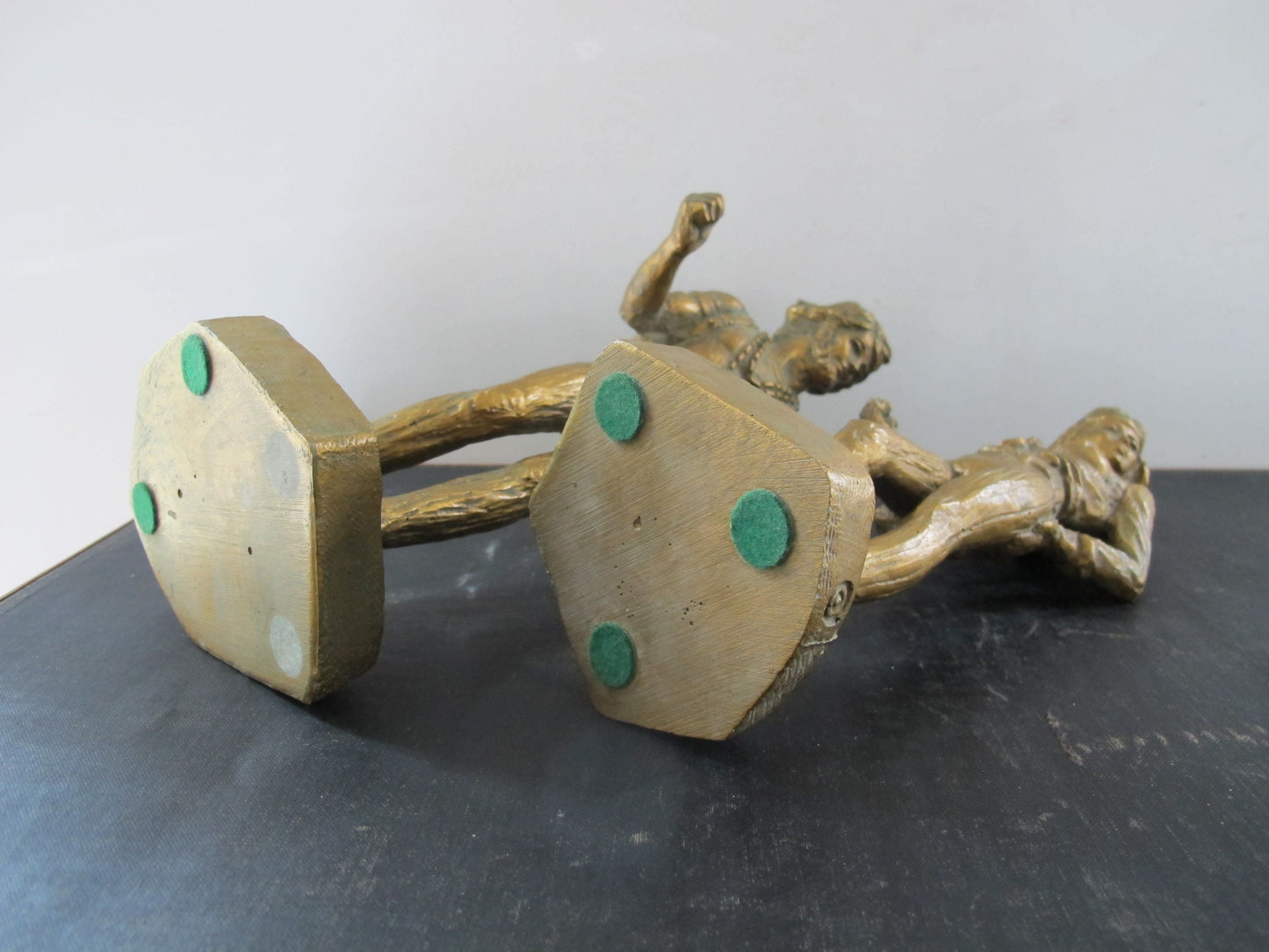 Sculptures Hitchikers Man and Woman Romanelli Jostens USA 9108 9109 Bronze Resin 1960s 1970s MCM Midcentury