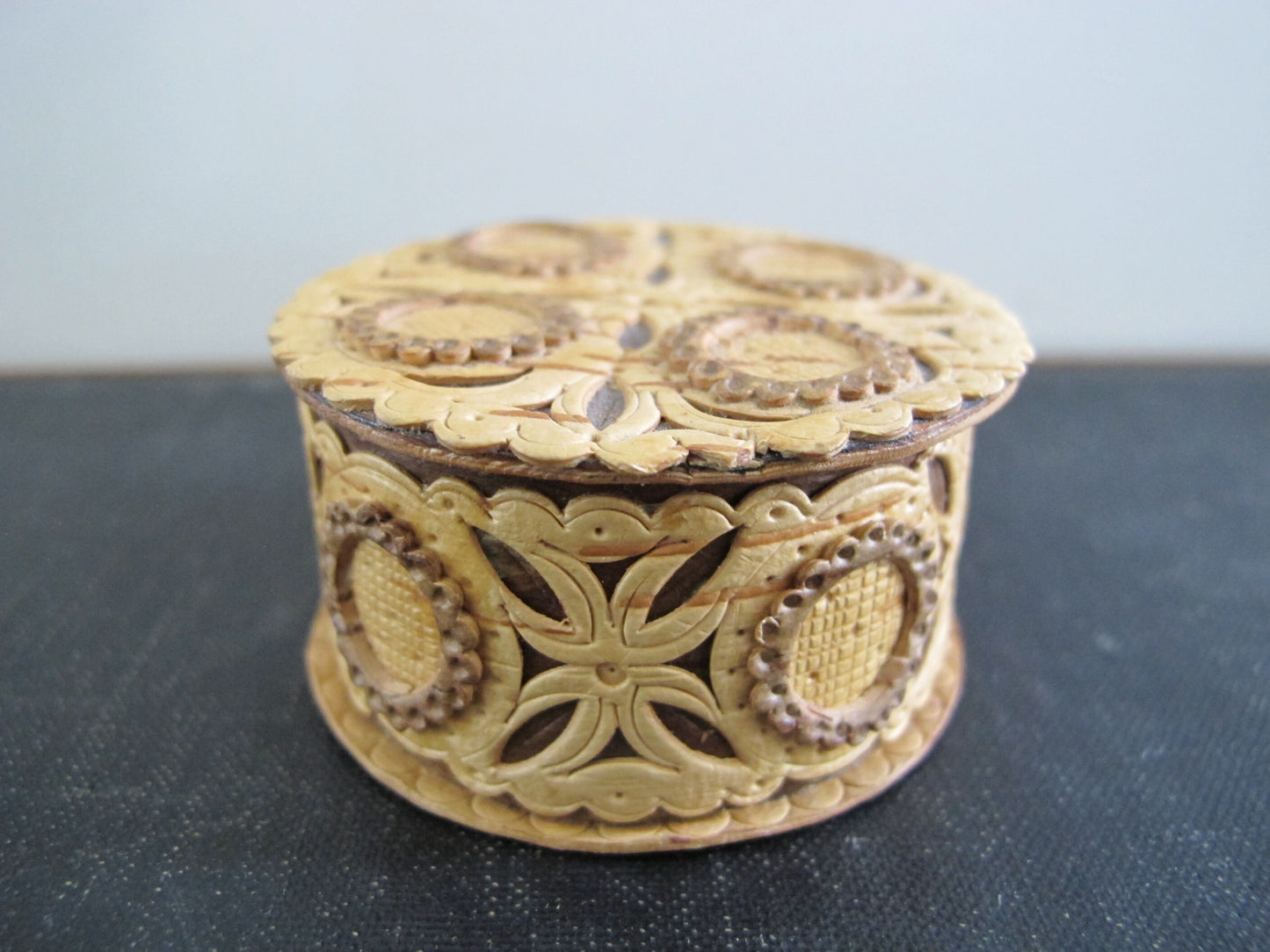 Box Stamped Birch Bark Arts and Crafts 1910s 1920s Pyrography