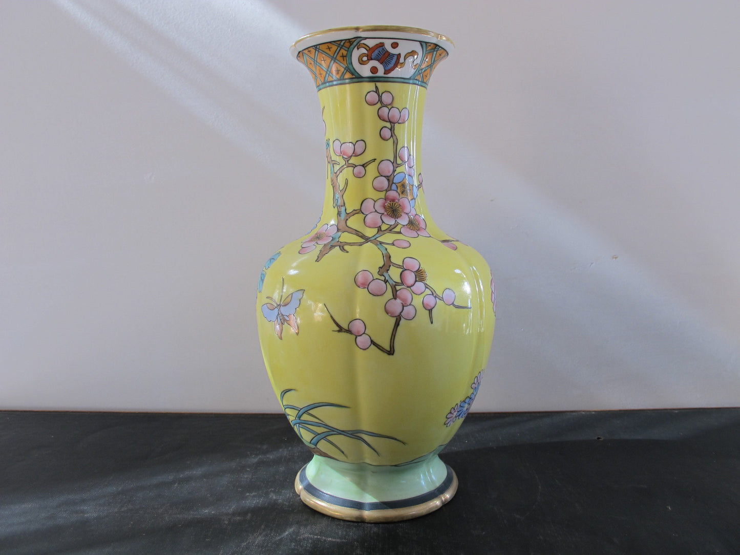 Vase Nippon Prunus Bird of Paradise Camellia Yellow Famille Jaune Japanese in Chinese Style Blue Magenta Teal