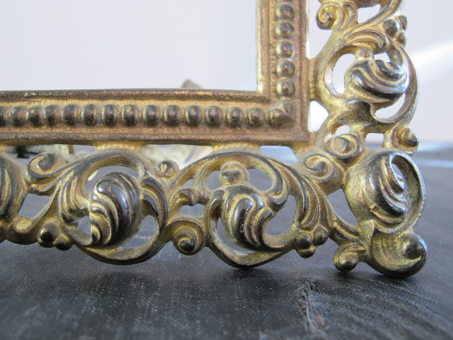Frame Victorian Gilded Cast Iron Openwork Rococo Revival c. 1880 Original Surface Very Fine Casting