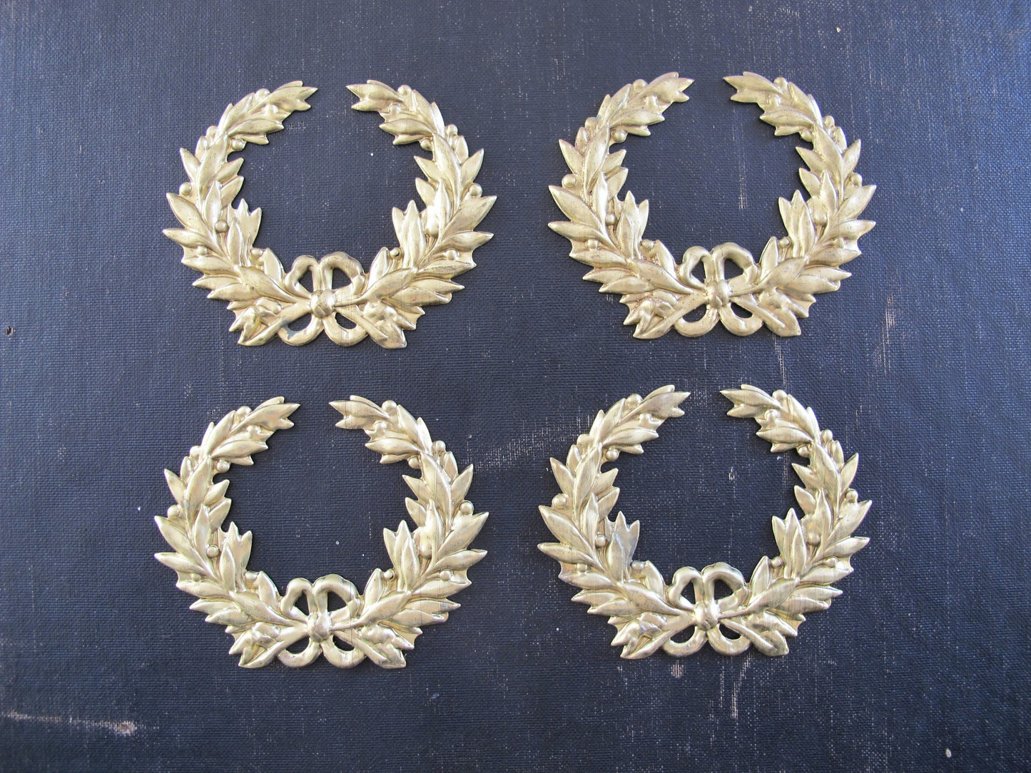 Wreath of Laurels Set of 4 Relief Finding Brass Bronze c. 1950s Christmas Ornaments