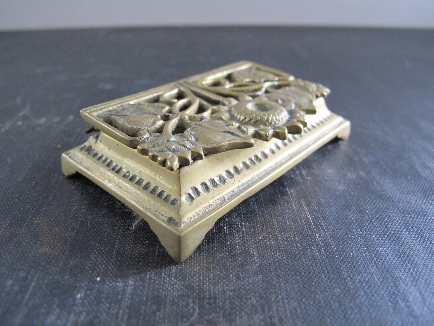 Stamp Holder Edwardian Art Nouveau Sunflowers Rampant over Sunflower Stamp holder