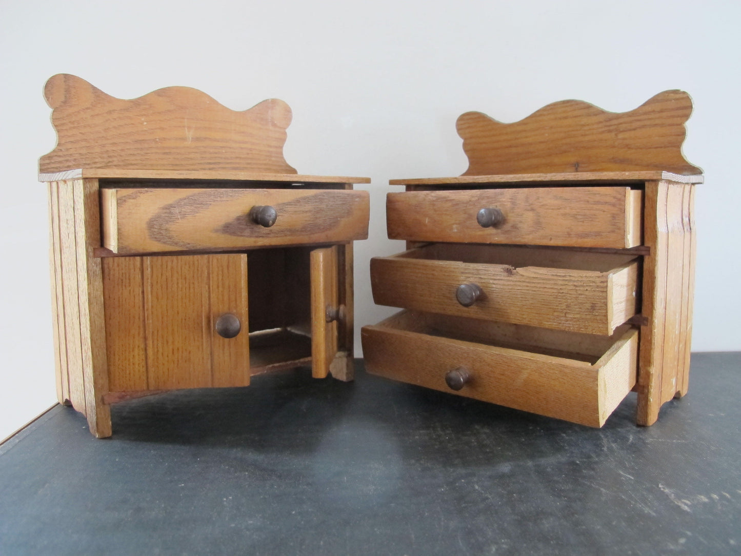 Miniature Doll Furniture Edwardian Victorian Quatersawn Oak 1900s 1910s Dresser Commode Pair