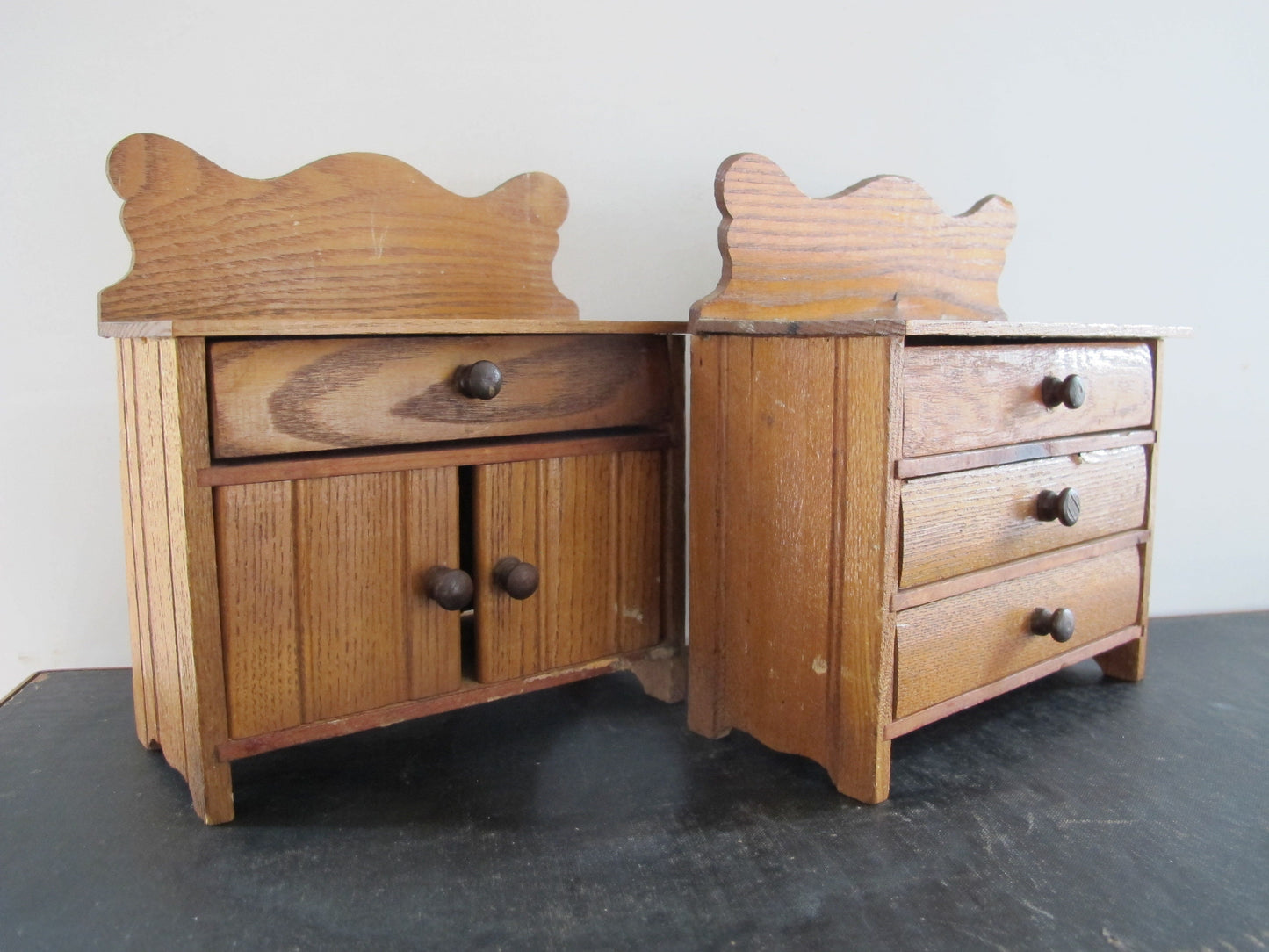 Miniature Doll Furniture Edwardian Victorian Quatersawn Oak 1900s 1910s Dresser Commode Pair