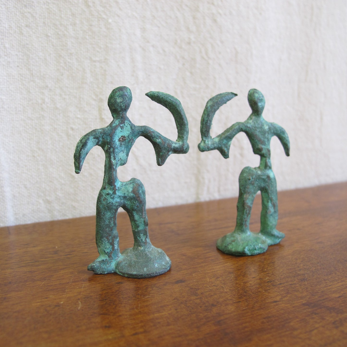 Miniature midcentury Brutalist bronze sculptures of warriors, c. 1950 1960