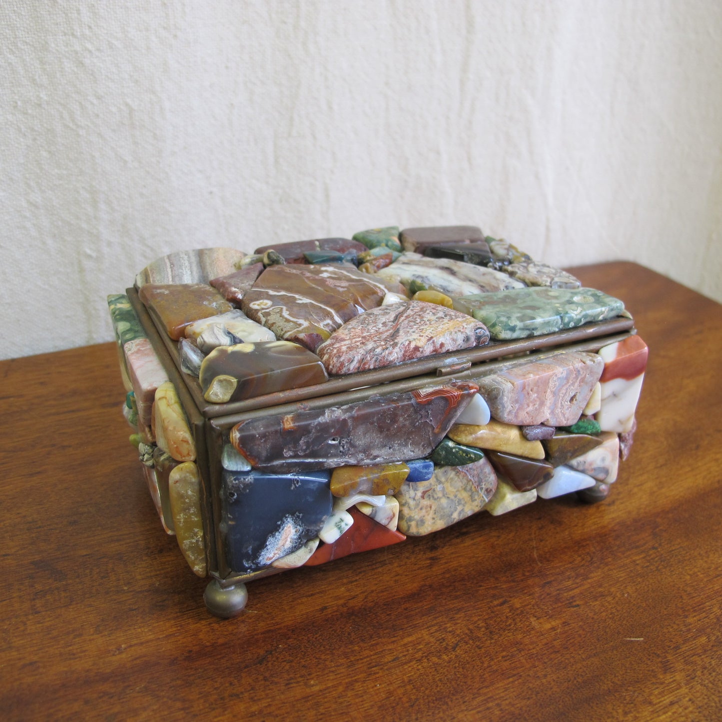 Specimen stone box, carefully collected dozens of different minerals of the same thickness attached to an underlying glass box, c. 1950