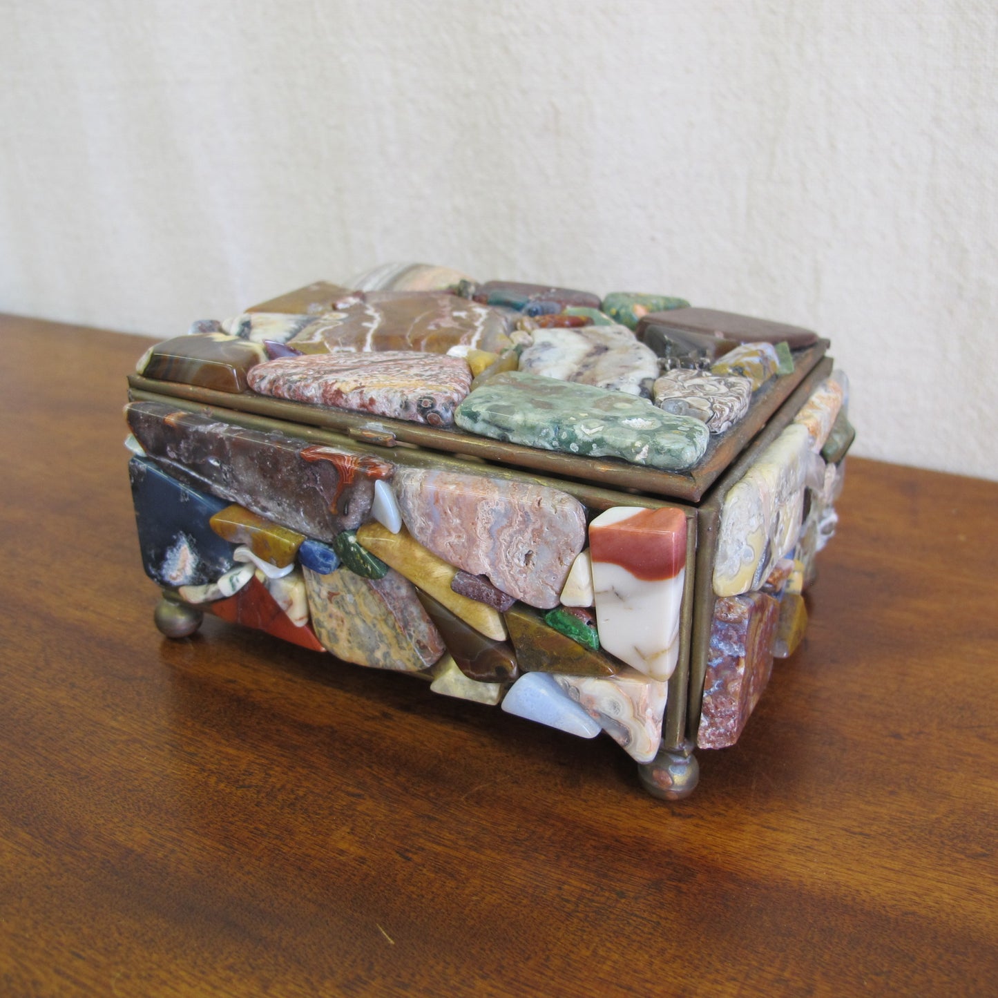 Specimen stone box, carefully collected dozens of different minerals of the same thickness attached to an underlying glass box, c. 1950