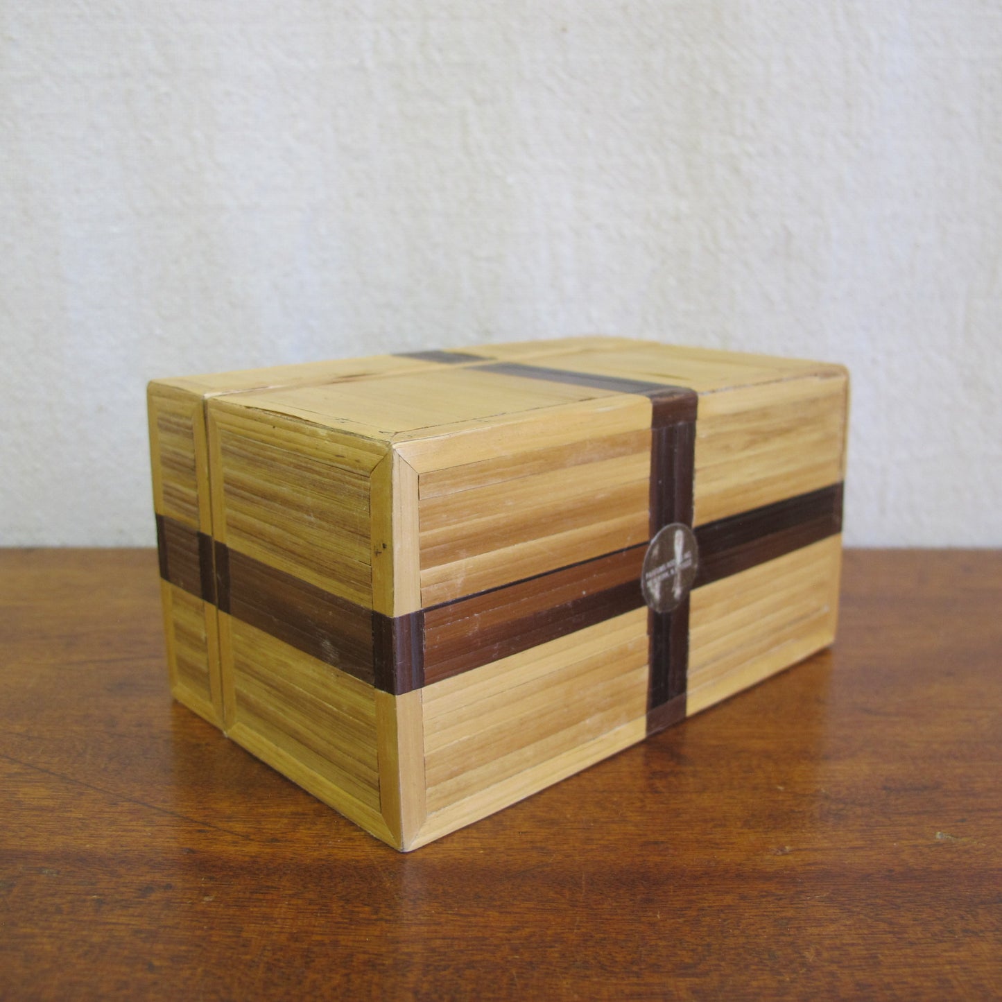 French straw marquetry box made by Rochas in the form of a gift box with bow, c. 1970