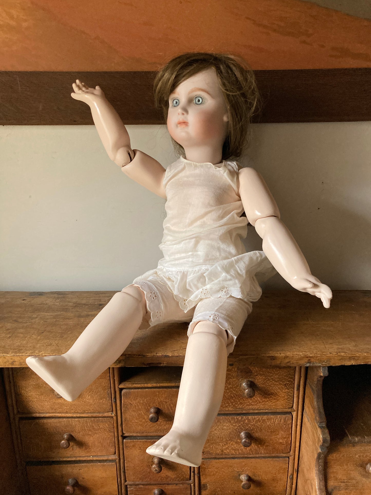 Meticulous reproduction closed-mouth Jumeau bebe c. 1895, made in the 1980s