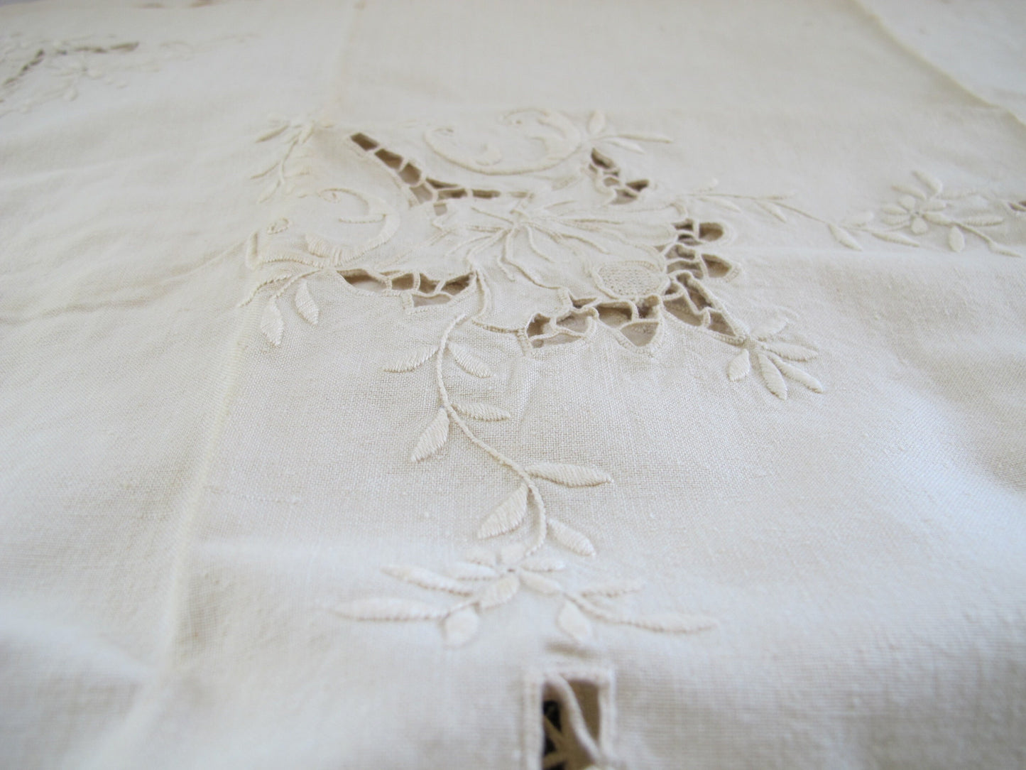 Luncheon Set Linens Textiles Tea Stained Edwardian Victorian 1900s 1910s