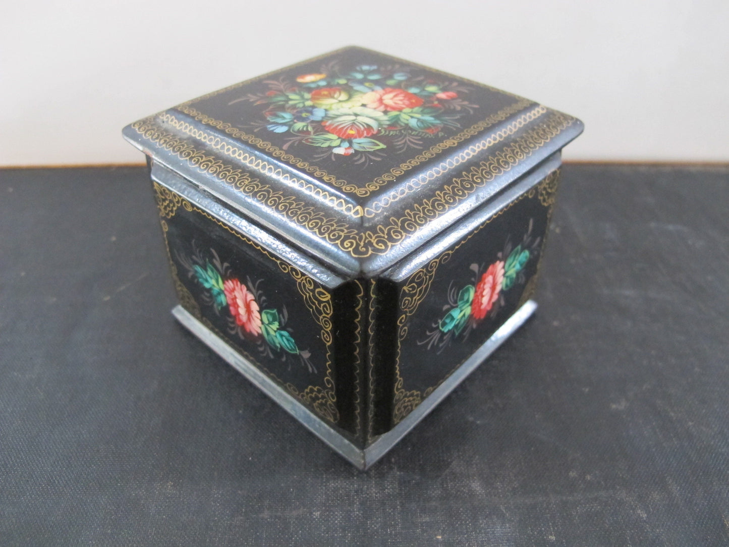 Russian Lacquer Box Signed and Dated 1992 1990s Flowers Floral