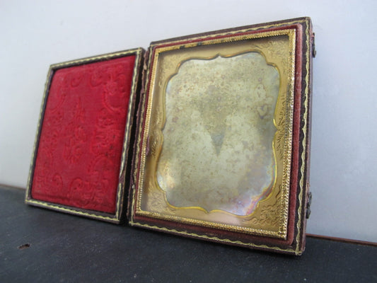 Daguerreotype Cased in Leather Birds Doves Eating Grapes Reference to Zeuxis Young Man 1850s 1860s Victorian