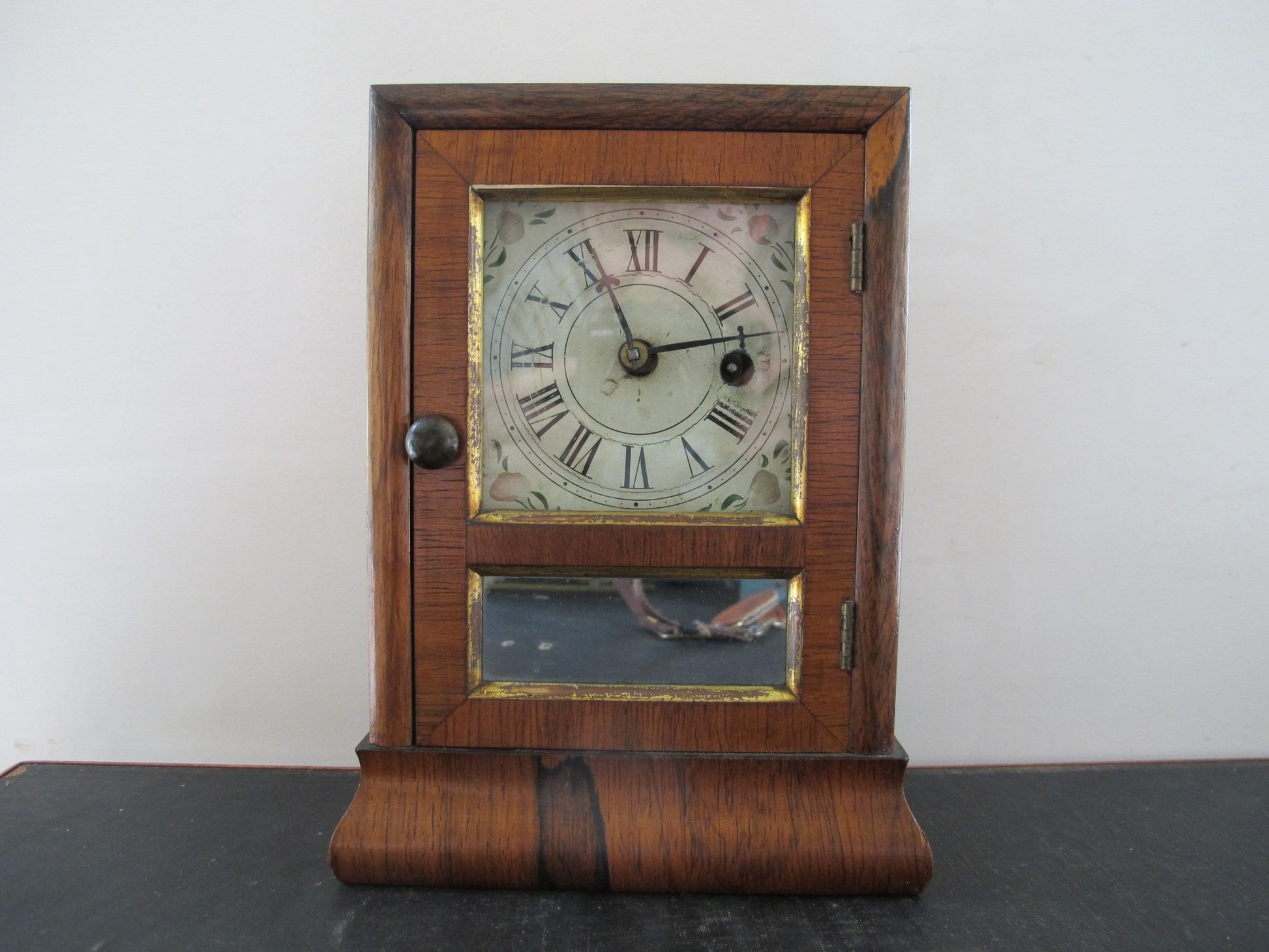 Clock Seth Thomas Miniature Mantle Clock Diminutive 1830s 1840s Rosewo –  Nick Haus
